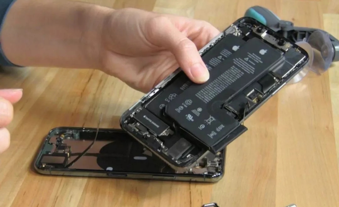 iphone電池更換要多少錢(qián)?